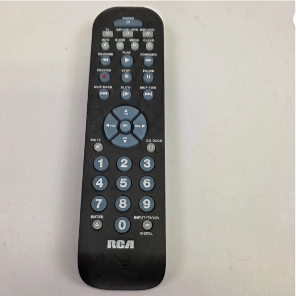 RCA RCR3273E Three Device Universal Remote